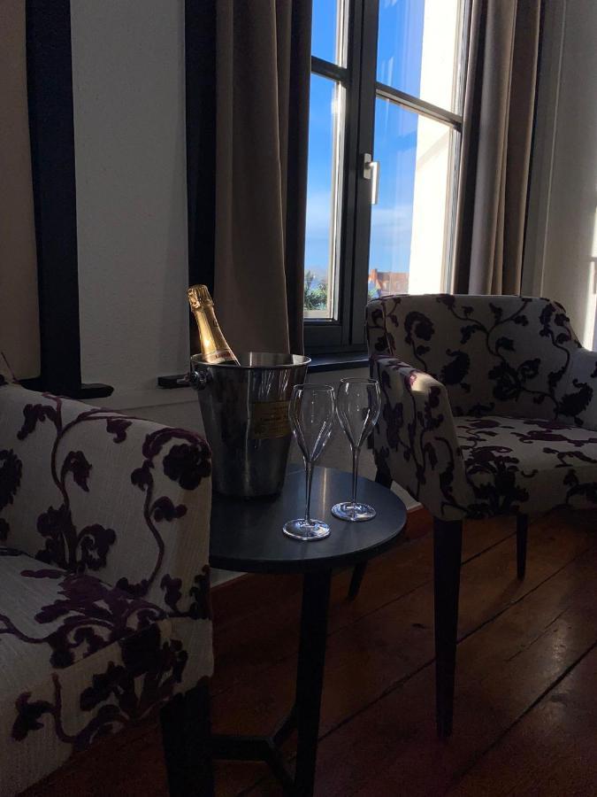Guesthouse Vakantie Logies Hollywood Brujas Exterior foto